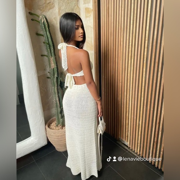 Lena Vie Knitted Maxi Coverup Dress In White With Cut Out Details & Low Back - Picture 4 of 14